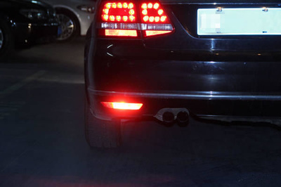 雾灯设计探秘 为何后雾灯往往只有一个？